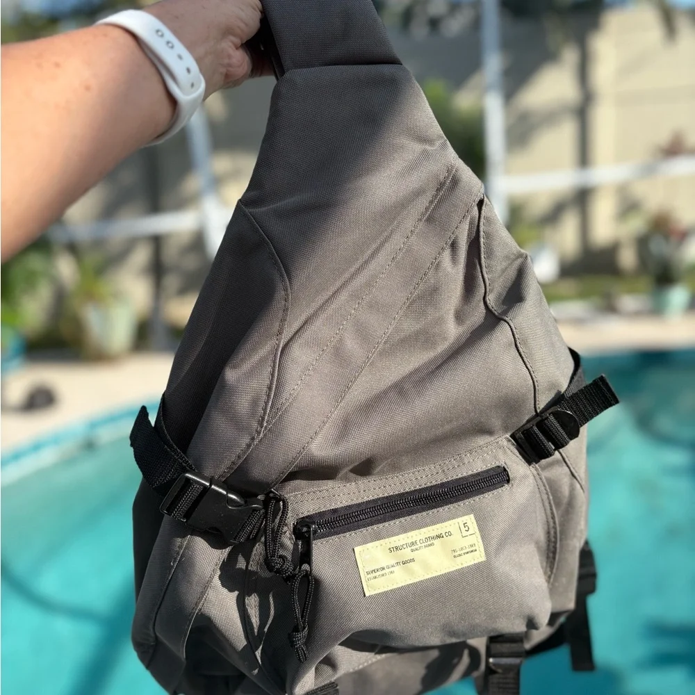 NWT Gray Sling Bag by Structure - Picture 2 of 7